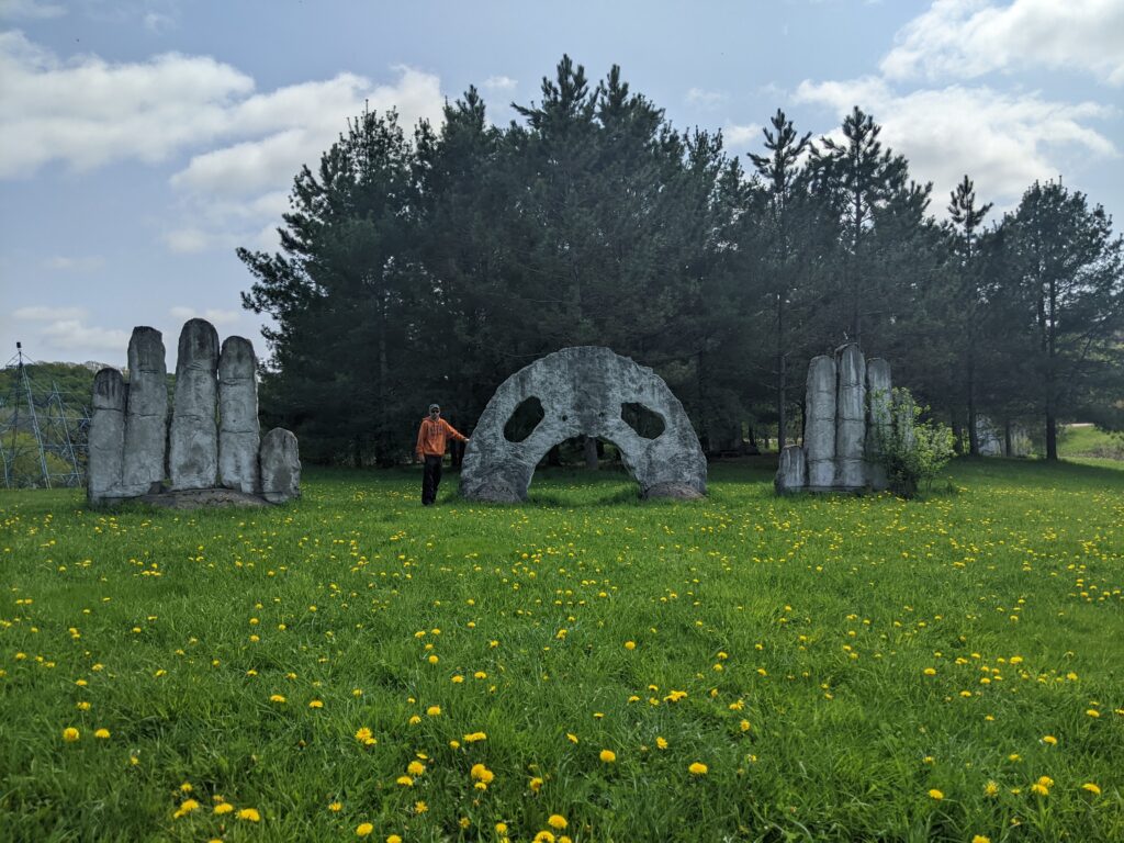 Screaming Heads Ontario