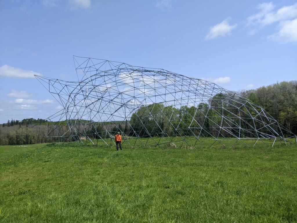 Structure at Screaming Heads