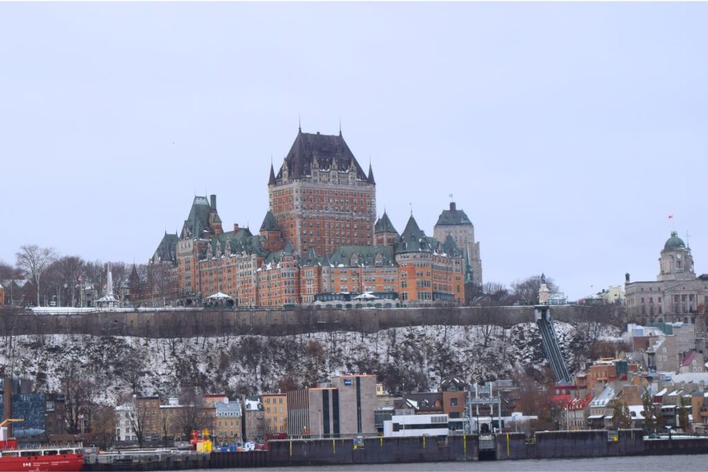 quebec winter travel