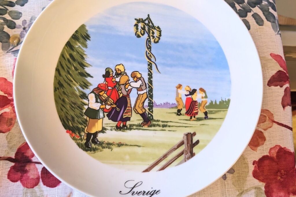 midsummer swedish souvenir