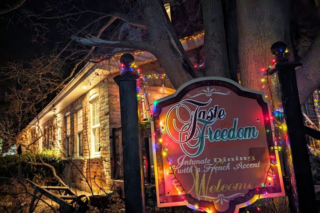 Restaurant in Tottenham decorated for Christmas