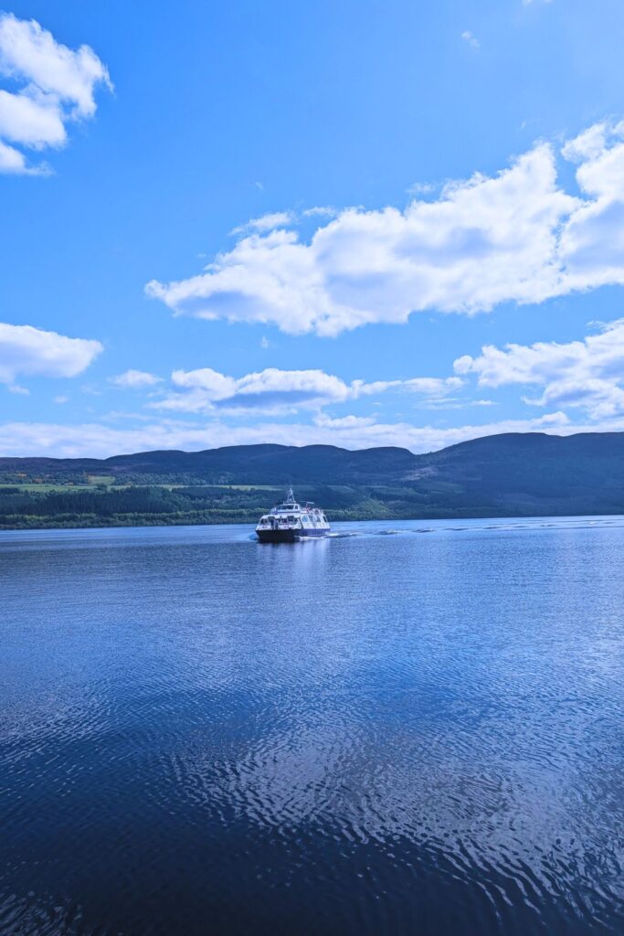 loch ness boat cruise