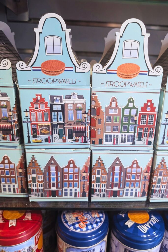 Stroopwaffles in gift boxes from the Netherlands